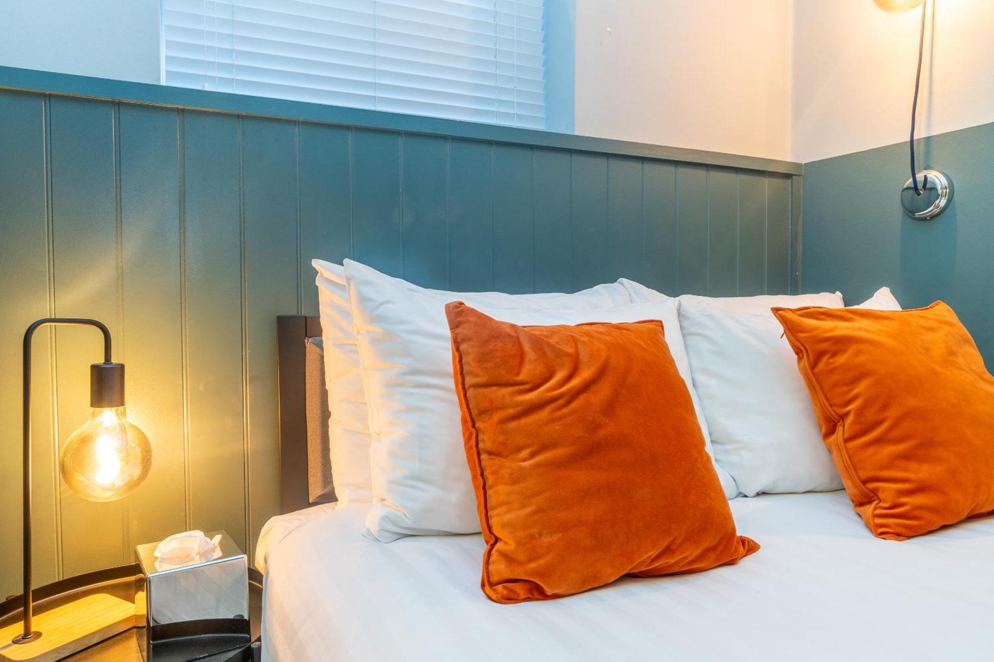 Croft Court Hotel London Room photo