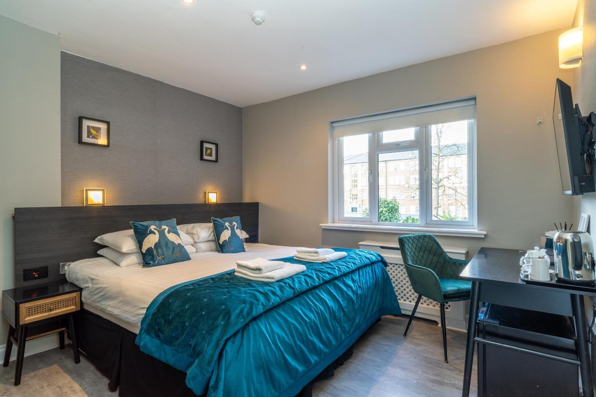 Croft Court Hotel London Room photo
