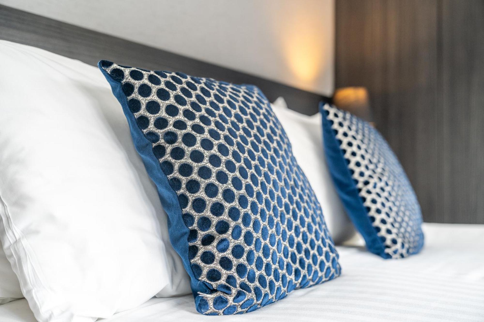 Croft Court Hotel London Room photo