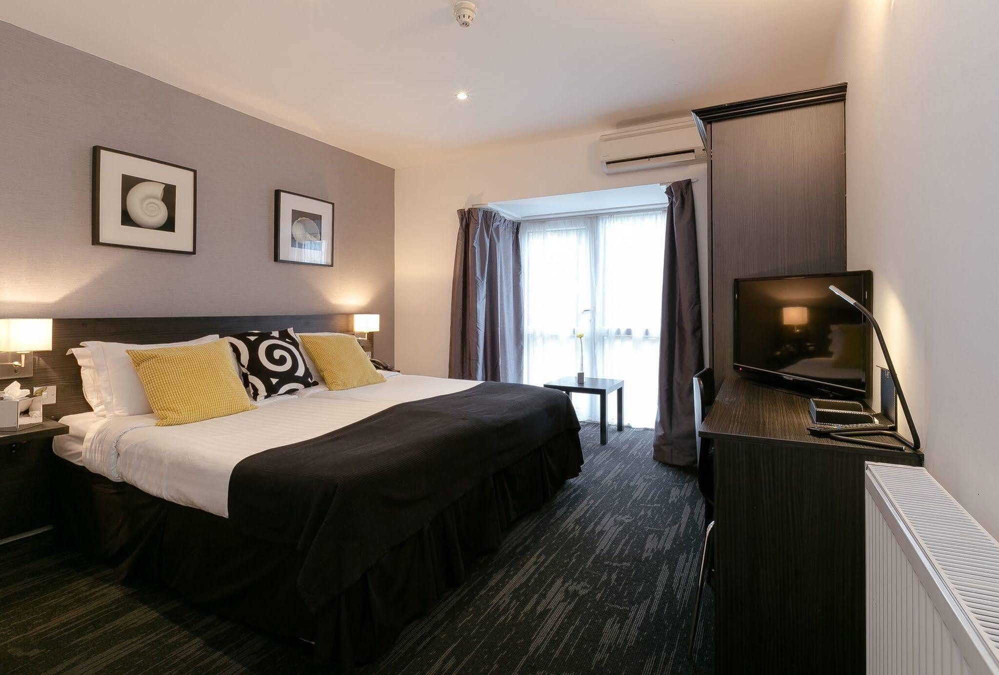 Croft Court Hotel London Exterior photo
